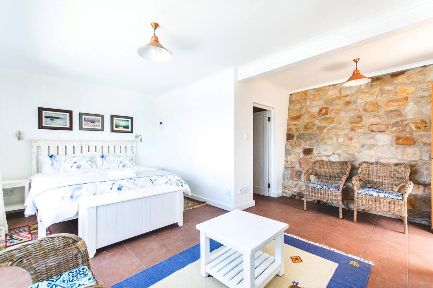 Modern Beach Apartment By Open Home Kalk Bay Ngoại thất bức ảnh
